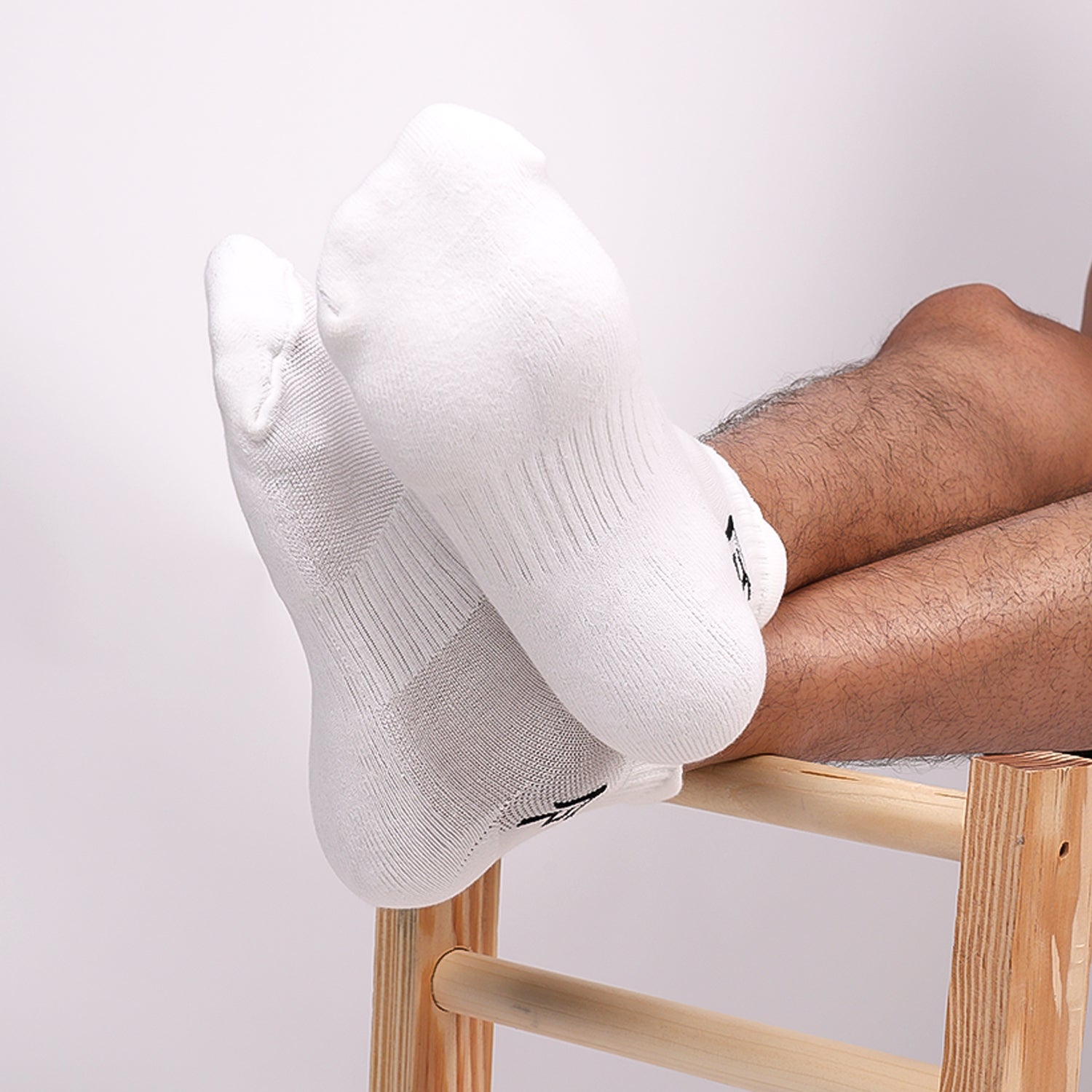 Bamboo Ankle Unisex Causal Socks | Odour-Free & Breathable | Padded Base & Anti-bacterial | 3X Softer than Cotton Socks | Multicolor | Pack of 5