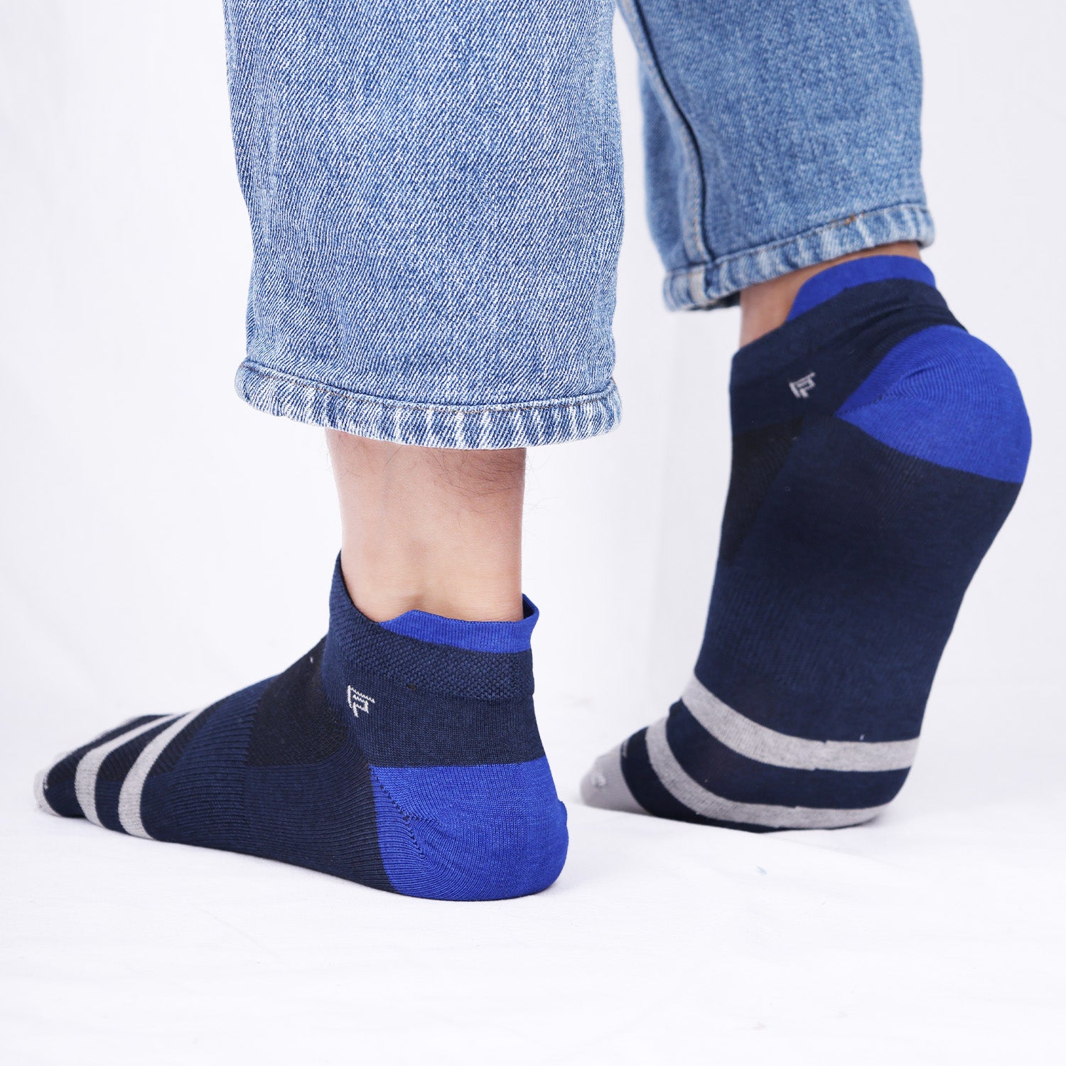 Organic Cotton Bamboo Ankle Socks | Anti Slip Silicon Grip | Unisex Casual Socks for Everyday Wear | Sweat Proof | Quick Dry | Padded for Extra Comfort | Pack of 3