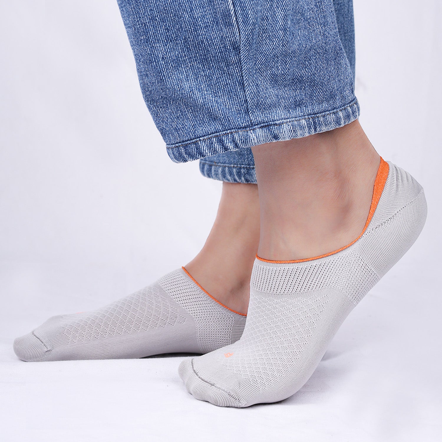 Organic Cotton Bamboo No-Show Socks | Anti Slip Silicon Grip | Unisex Casual Socks for Everyday Wear | Sweat Proof | Quick Dry | Pack of 1