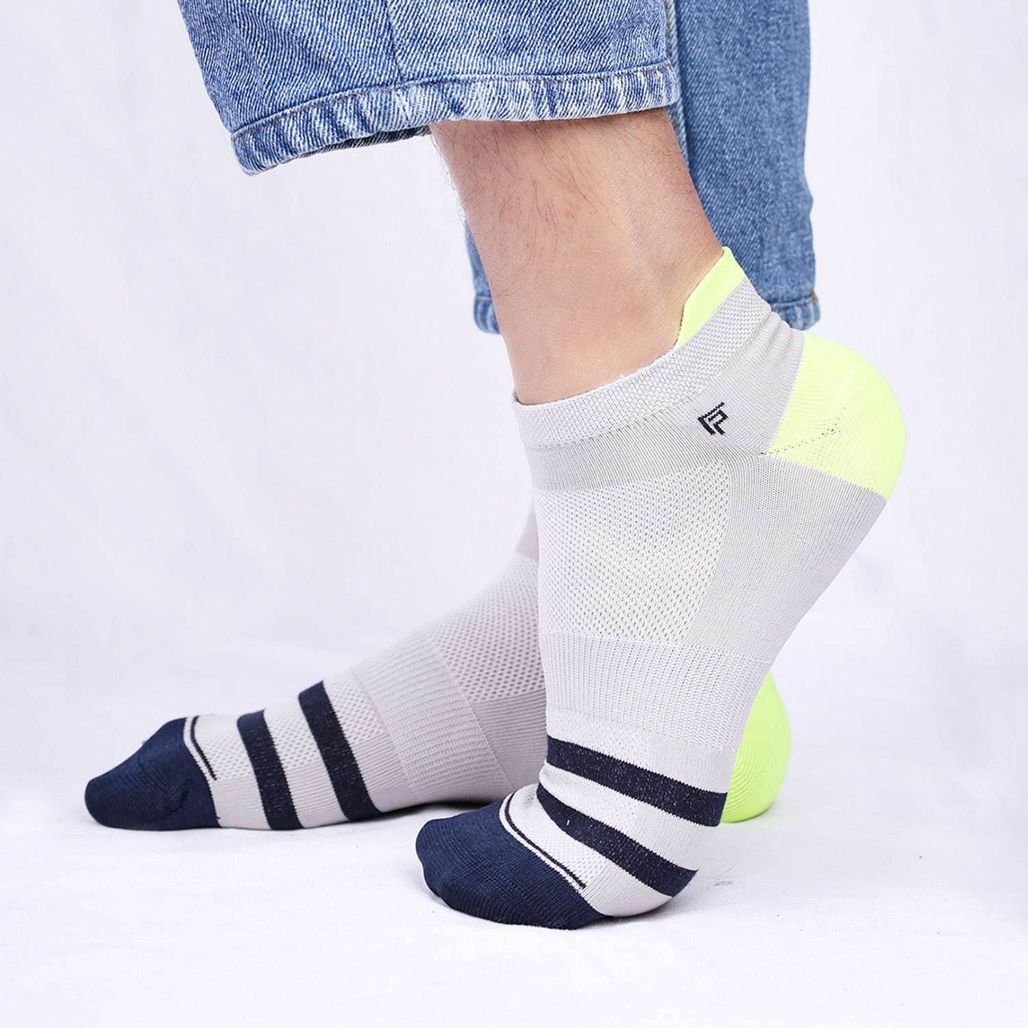 Organic Cotton Bamboo Ankle Socks | Anti Slip Silicon Grip | Unisex Casual Socks for Everyday Wear | Sweat Proof | Quick Dry | Padded for Extra Comfort | Pack of 5 | Black, White, Charcoal Grey, Grey & Blue