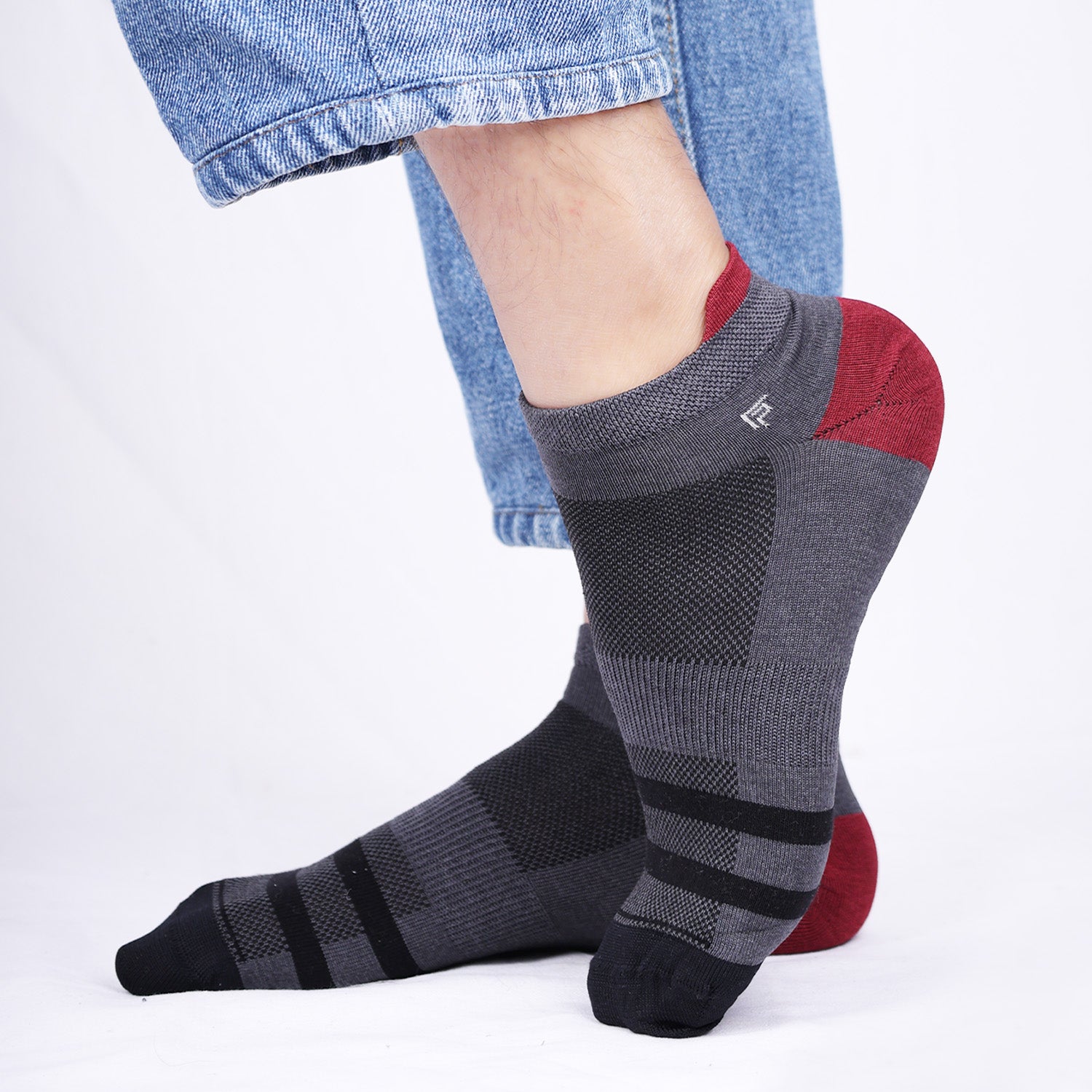 Organic Cotton Bamboo Ankle Socks | Anti Slip Silicon Grip | Unisex Casual Socks for Everyday Wear | Sweat Proof | Quick Dry | Padded for Extra Comfort | Pack of 5 | Black, White, Charcoal Grey, Grey & Blue